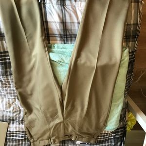 Croft&Barrow Men’s Khaki Dress Pant (New)